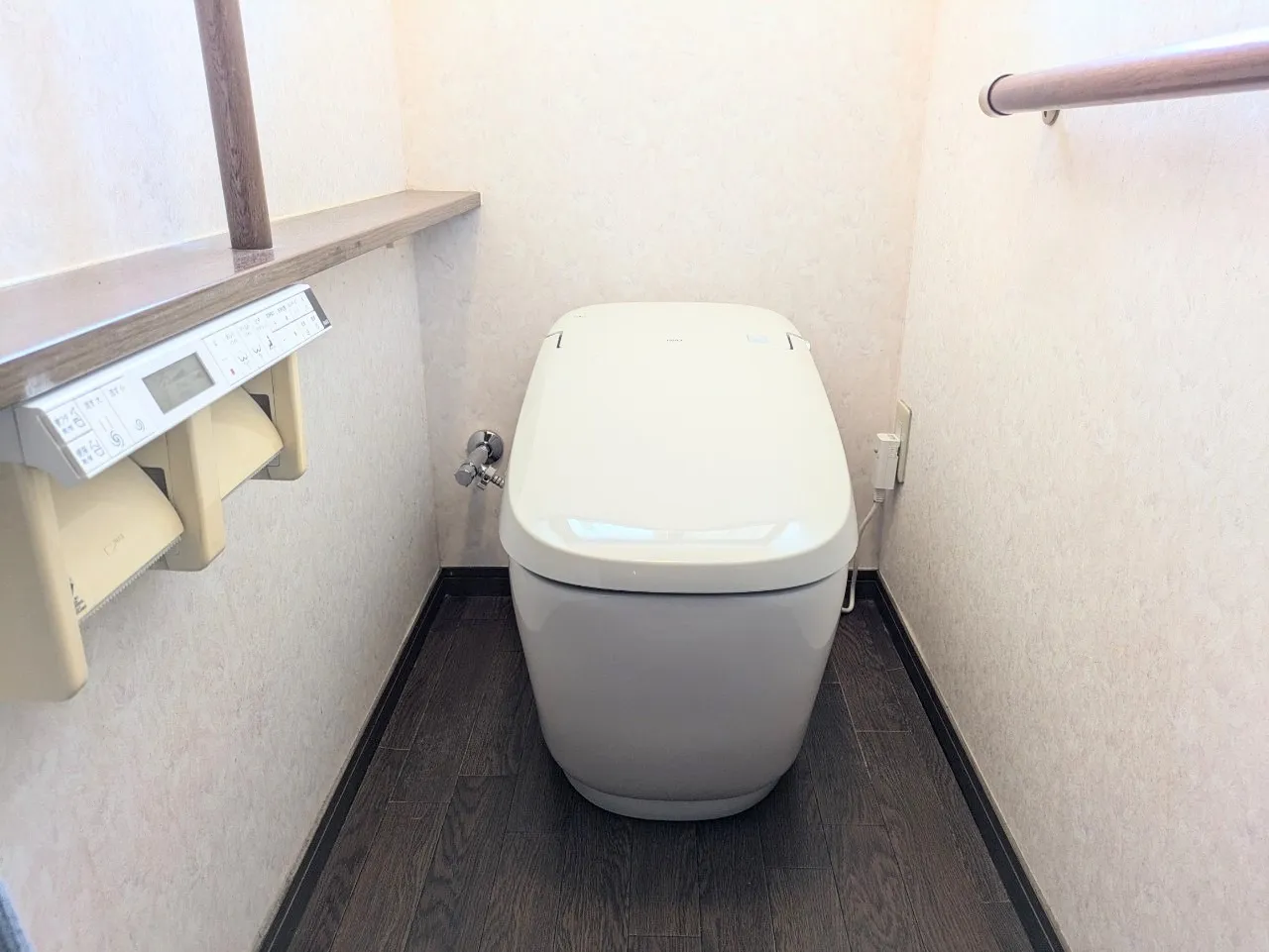 トイレ取替工事