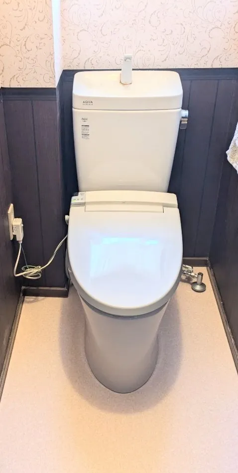 トイレ取替工事