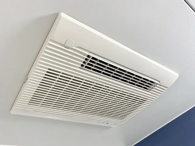 浴室暖房乾燥機の設置と断熱性の向上