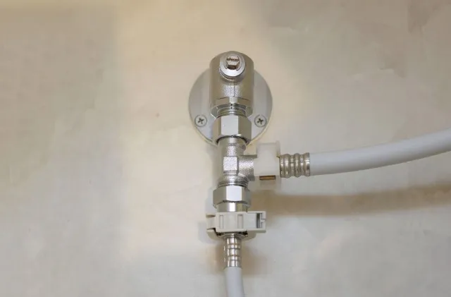 トイレリフォーム時の配管工事