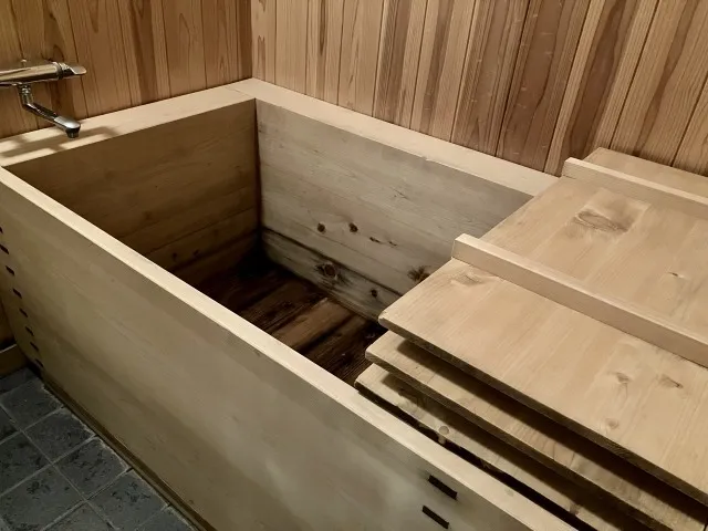 ヒノキ浴槽