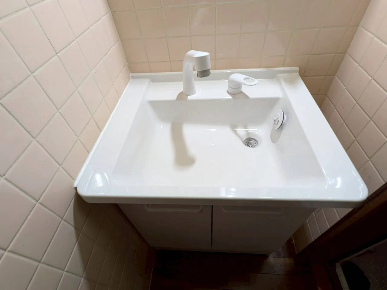 【三重県鈴鹿市】洗面台取替工事