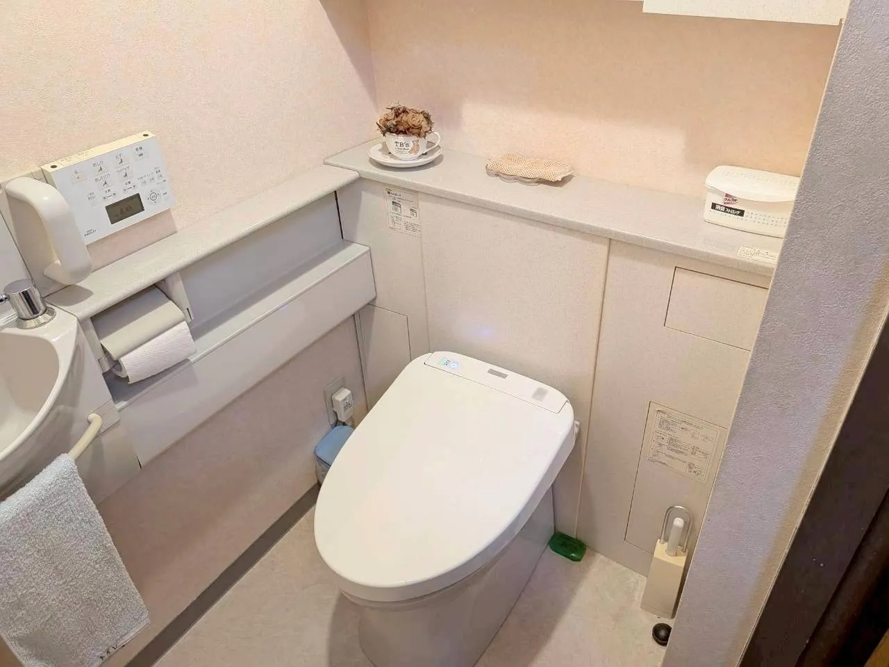 トイレのウォシュレット交換前