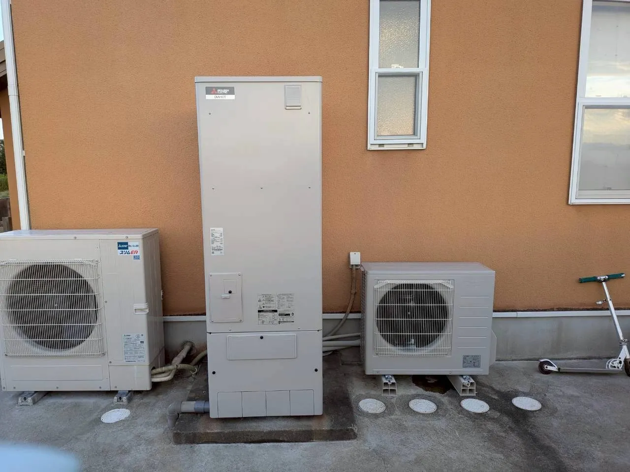 交換前の電気温水器