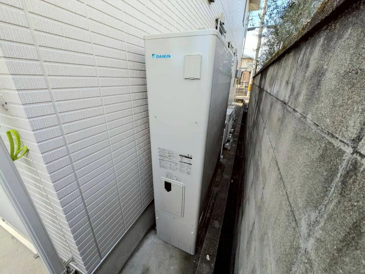 【三重県四日市市】ダイキン製エコキュートへの取替工事