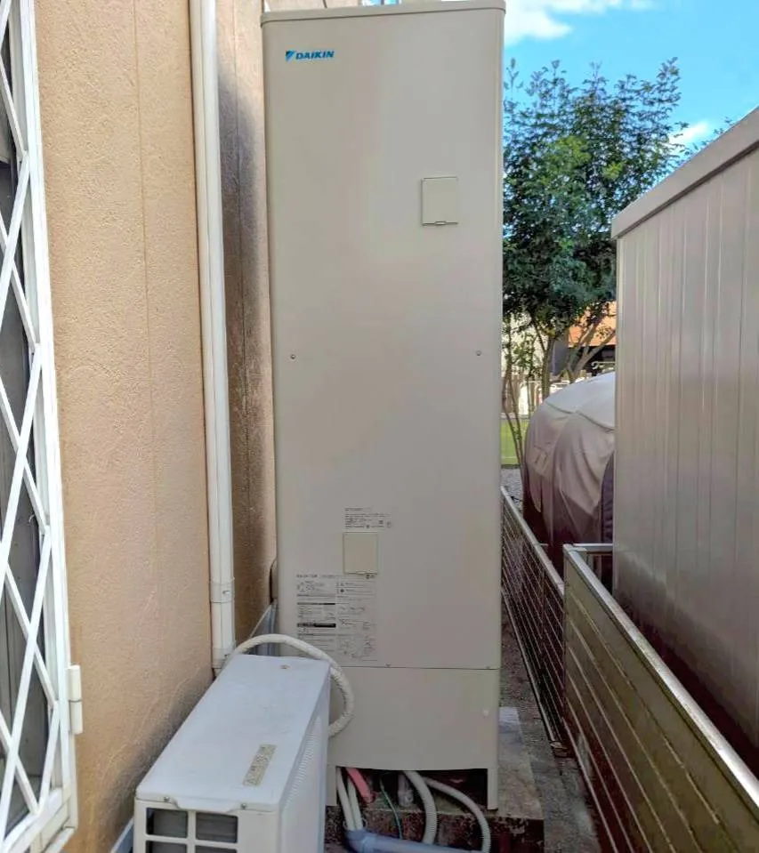 【三重県鈴鹿市】ダイキン製エコキュートへの取替工事
