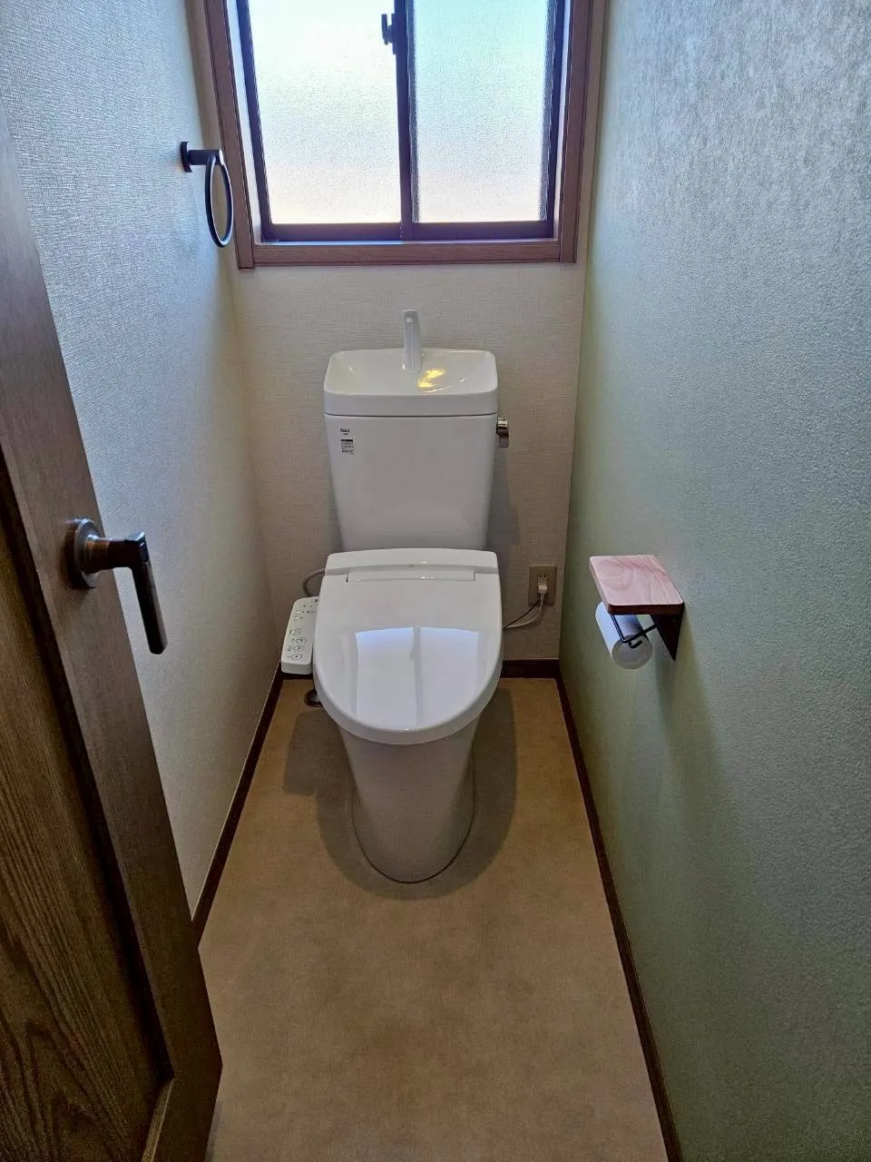 【三重県鈴鹿市】LIXIL製のトイレに交換