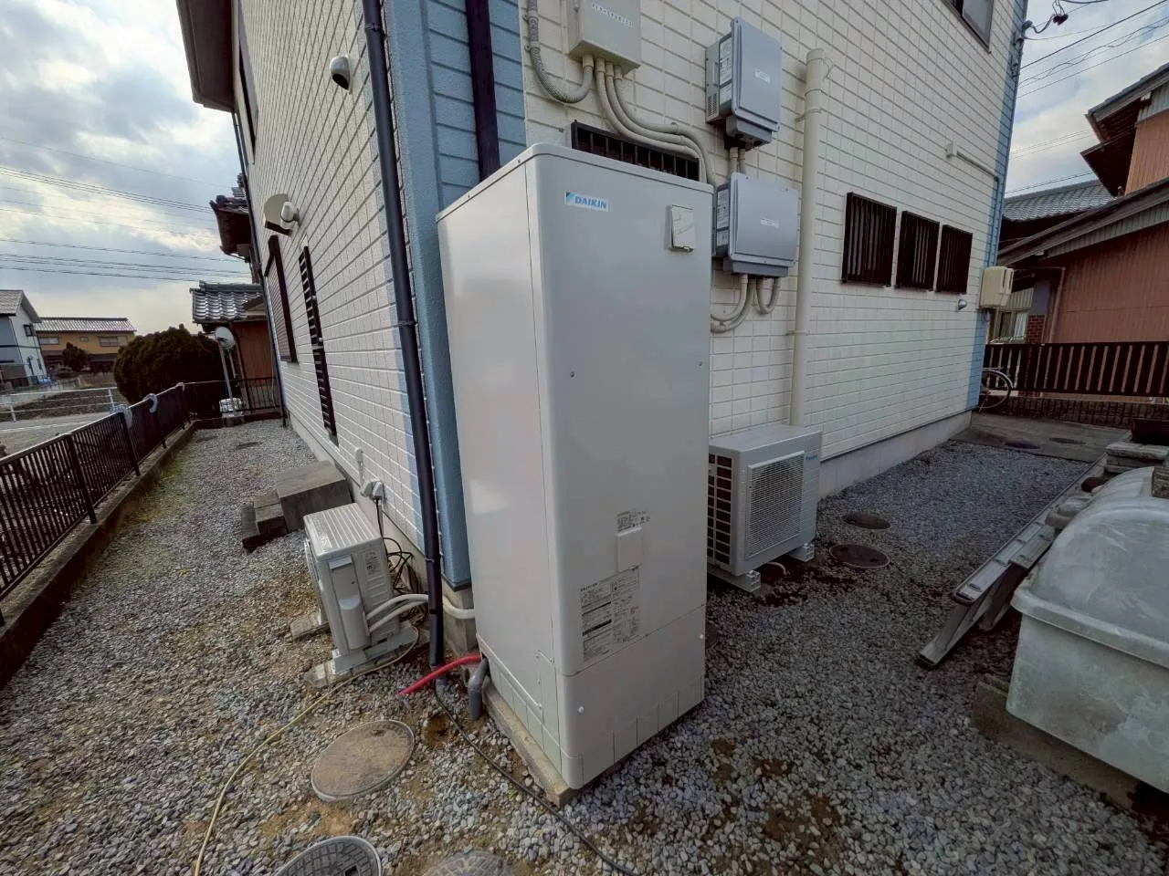 【三重県鈴鹿市】ダイキン製エコキュートへの交換工事