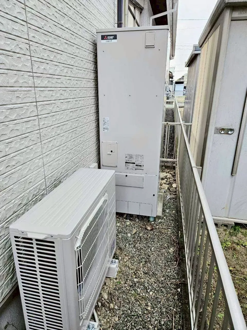 【三重県鈴鹿市】三菱製エコキュートへの交換工事